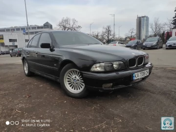 Авто BMW 5 Series 1999 № 7454571