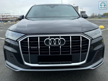 Авто Audi Q7 2021 № 7611100