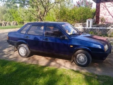 Авто ВАЗ 21099 1997 № 7678126