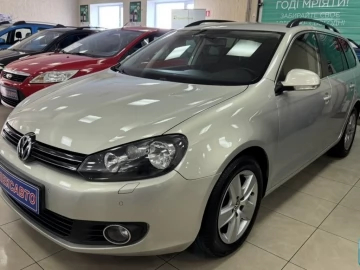 Авто Volkswagen Golf 2010 № 7709145