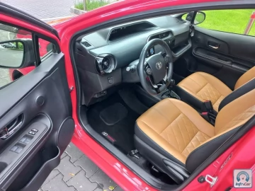 Авто Toyota Aqua 2018 № 7717051