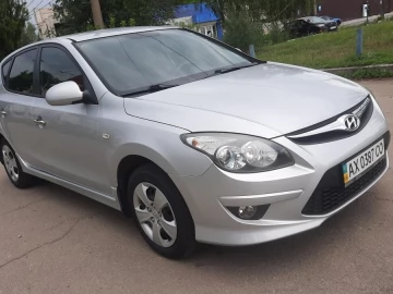 Авто Hyundai I30 2012 № 7775599