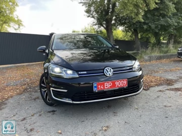Авто Volkswagen E-Golf 2020 № 7828027