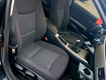 Авто BMW 3-Series 2005 № 7114371