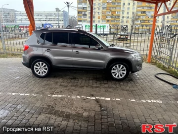 Авто Volkswagen Tiguan 2010 № 7116074