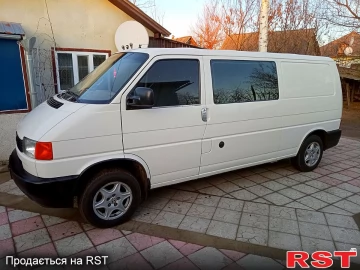 Авто Volkswagen Transporter 2000 № 7119225