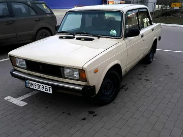 Авто ВАЗ 2105 1984 № 7149426