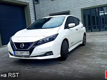Авто Nissan Leaf 2018 № 7156078
