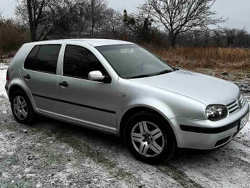 Авто Volkswagen Golf 2001 № 7165125