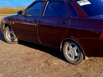Авто ВАЗ Priora 2008 № 7180000