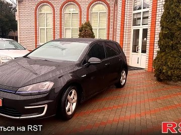 Авто Volkswagen E-Golf 2015 № 7180637