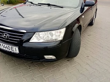 Авто Hyundai Sonata 2009 № 7210078