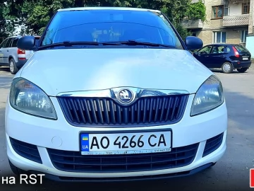 Авто Skoda Fabia 2014 № 7219296