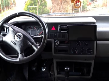 Авто Volkswagen Transporter 2002 № 7233579