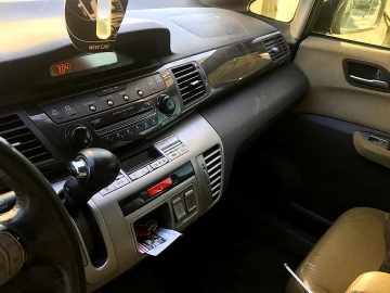 Авто Honda Fr-V 2008 № 7234041