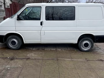 Авто Volkswagen Transporter 2002 № 7234072