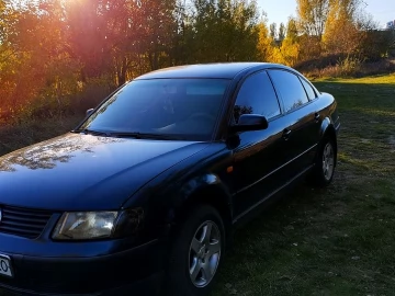 Авто Volkswagen Passat 1998 № 7271267