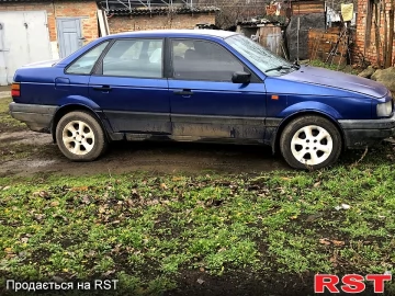 Авто Volkswagen Passat 1993 № 7273522