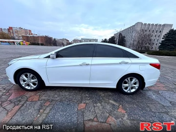 Авто Hyundai Sonata 2011 № 7304636
