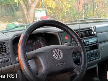 Авто Volkswagen Transporter 2002 № 7304890