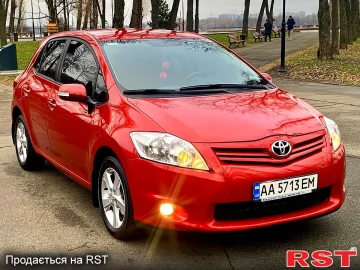 Авто Toyota Auris 2012 № 7309659