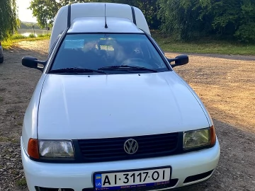 Авто Volkswagen Caddy 2001 № 7314173