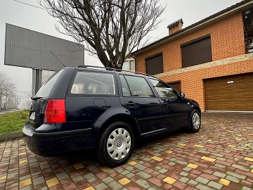 Авто Volkswagen Golf 2002 № 7316292