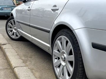 Авто Skoda Superb 2006 № 7337948