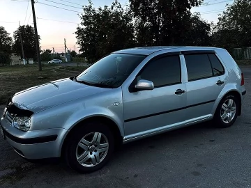 Авто Volkswagen Golf 1999 № 7340441