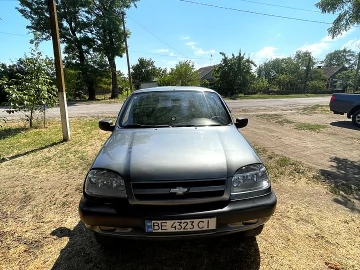 Авто Chevrolet Niva 2006 № 7348687