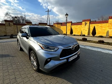 Авто Toyota Highlander 2021 № 7348732