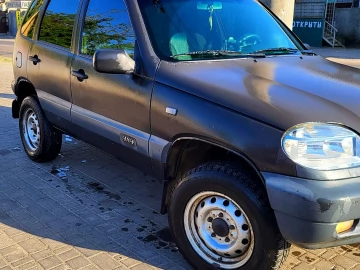 Авто Chevrolet Niva 2008 № 7350801