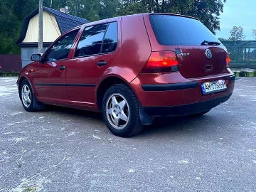 Авто Volkswagen Golf 1998 № 7351481