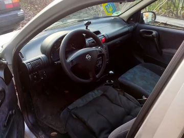 Авто Opel Corsa 2000 № 7360153