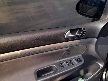 Авто Volkswagen Golf 2006 № 7360182