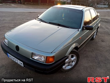 Авто Volkswagen Passat 1990 № 7378942