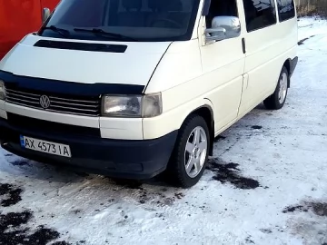 Авто Volkswagen Transporter 1994 № 7378943