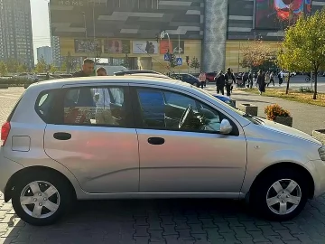 Авто Chevrolet Aveo 2008 № 7394524