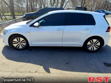 Авто Volkswagen E-Golf 2014 № 7395470