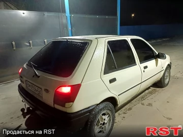 Авто Ford Fiesta 1991 № 7400626