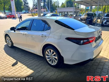 Авто Toyota Camry 2024 № 7400848
