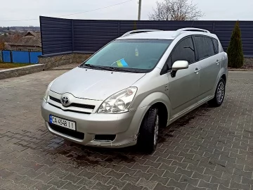 Авто Toyota Corollaverso 2005 № 7400853