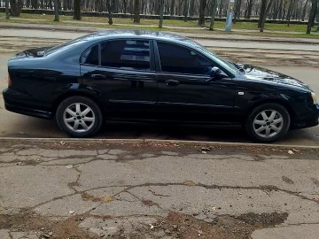 Авто Chevrolet Evanda 2005 № 7401680