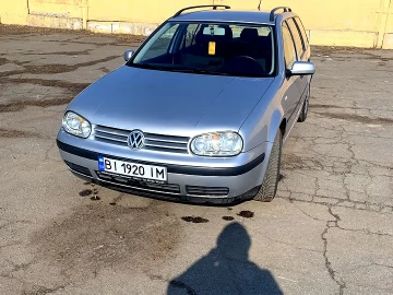 Авто Volkswagen Golf 2002 № 7404212