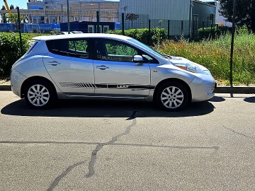 Авто Nissan Leaf 2015 № 7405515