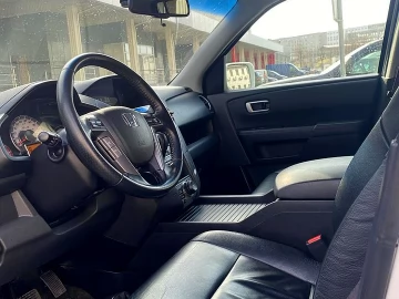 Авто Honda Pilot 2014 № 7406295
