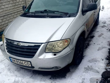 Авто Chrysler Voyager 2005 № 7416460