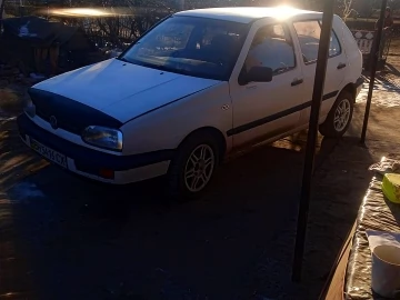Авто Volkswagen Golf 1994 № 7417714