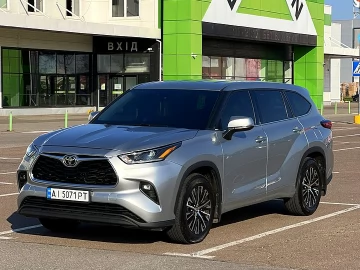 Авто Toyota Highlander 2021 № 7418128