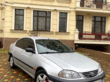 Авто Toyota Avensis 2001 № 7437294